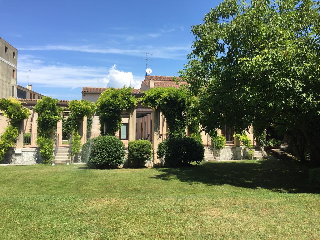 Ca'Bert Villa Dei Glicini Castelnuovo del Garda Eksteriør billede